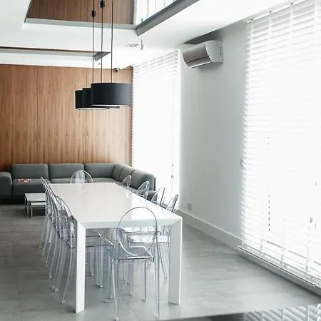 135mkw Z Dwoma Tarasami Loft 52 Apartment
